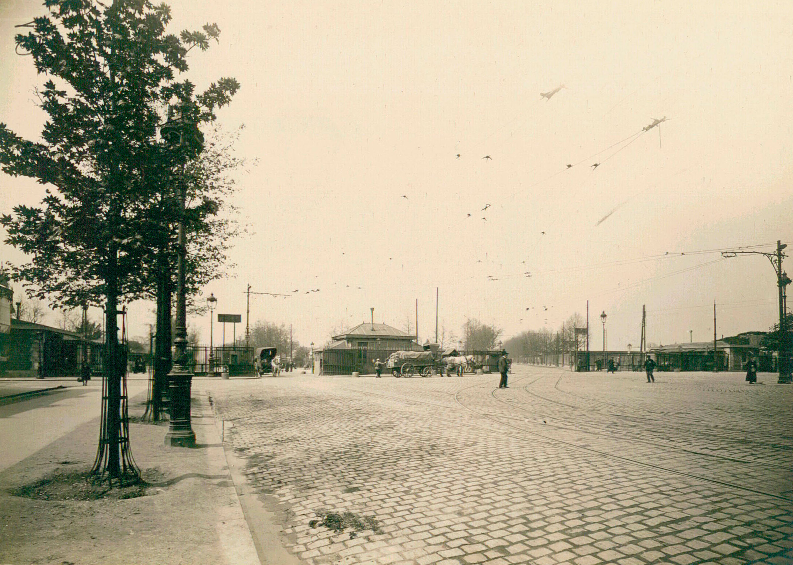 Porte de Saint-Cloud, XVIe