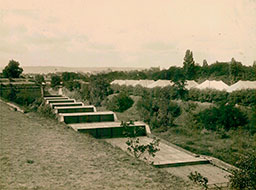 242-Auteuil - au bout du chemin, le vélodrome du parc des princes - vers banlieue (16e)