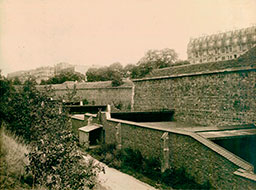 243-Auteuil - stand militaire - vers Paris (16e)